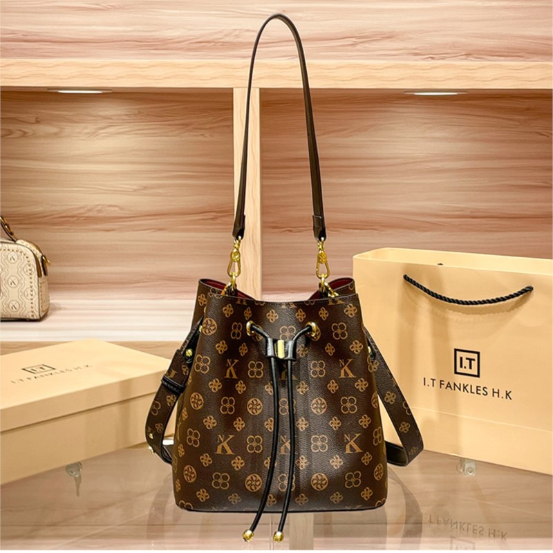 Kadınlar için Lüks Marka Deri  - Women Bags Popular Brands incelemesi ve fiyatı