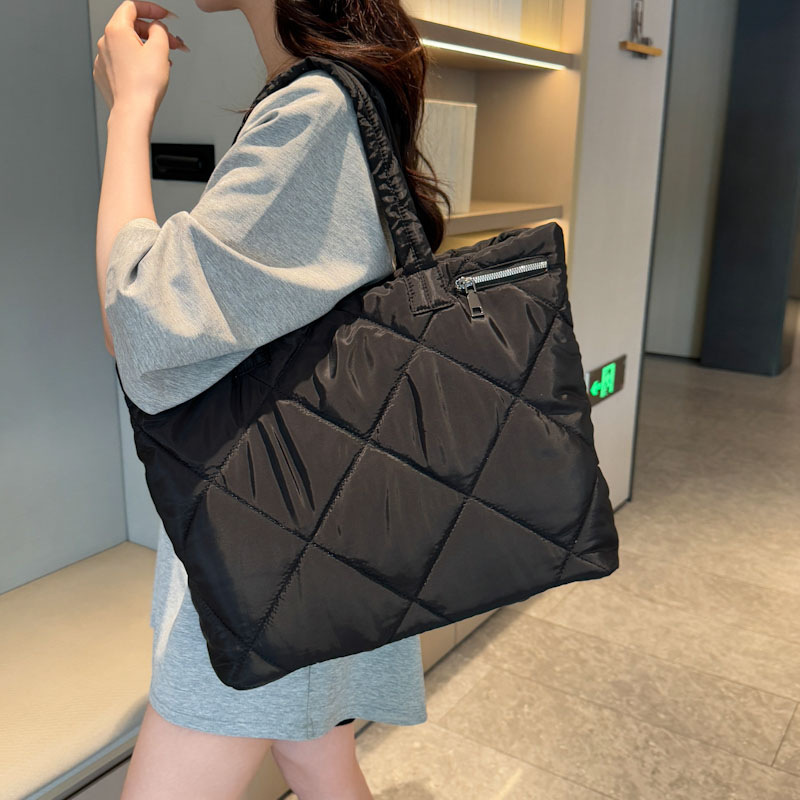 Kadınlar için yeni çok amaçlı  - Women'S Kipling Bags incelemesi ve fiyatı