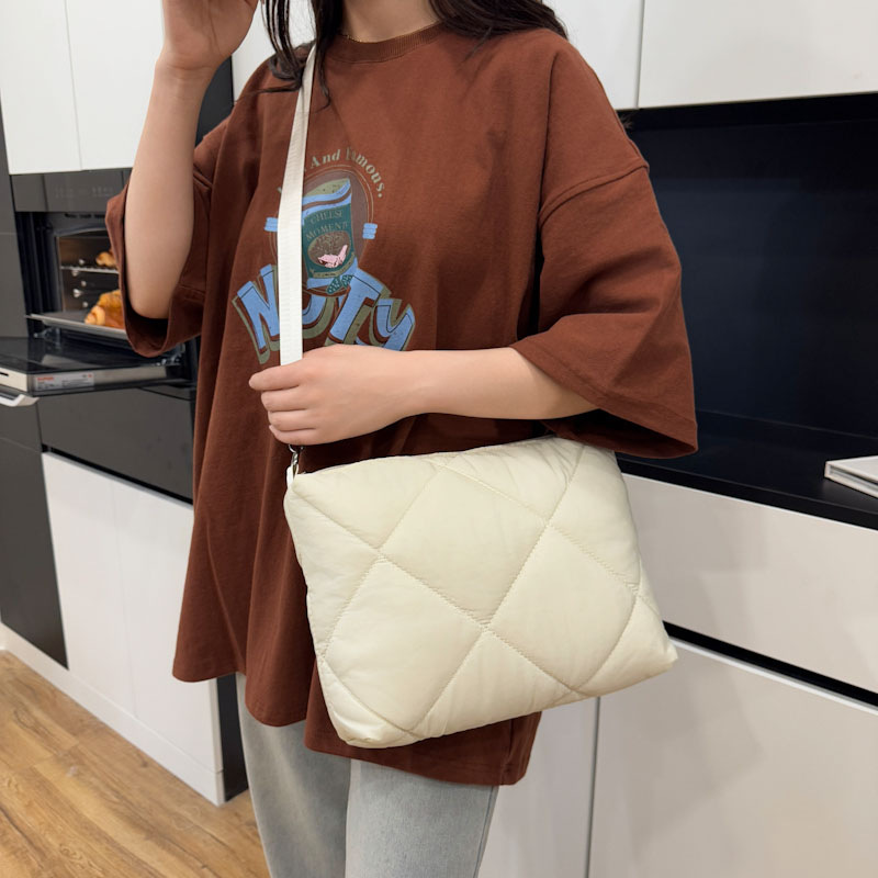 Kadınlar için yeni çok amaçlı  - Women'S Kipling Bags incelemesi ve fiyatı